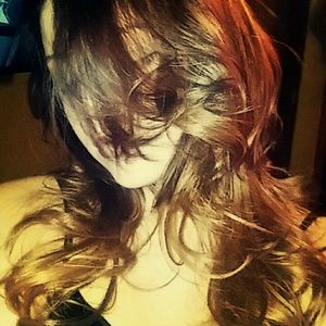 Meet your Posher, Makayla